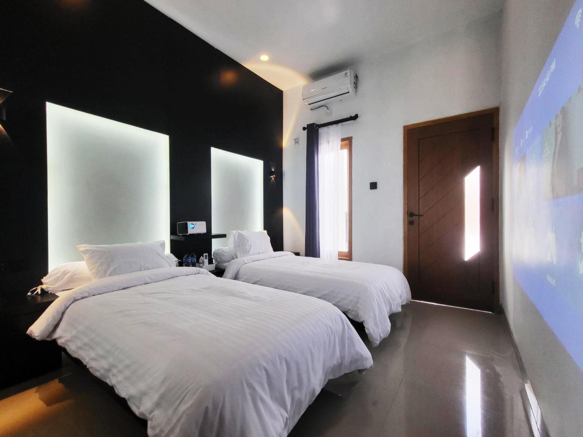 Cabin15 - Syariah Blitar Exterior photo