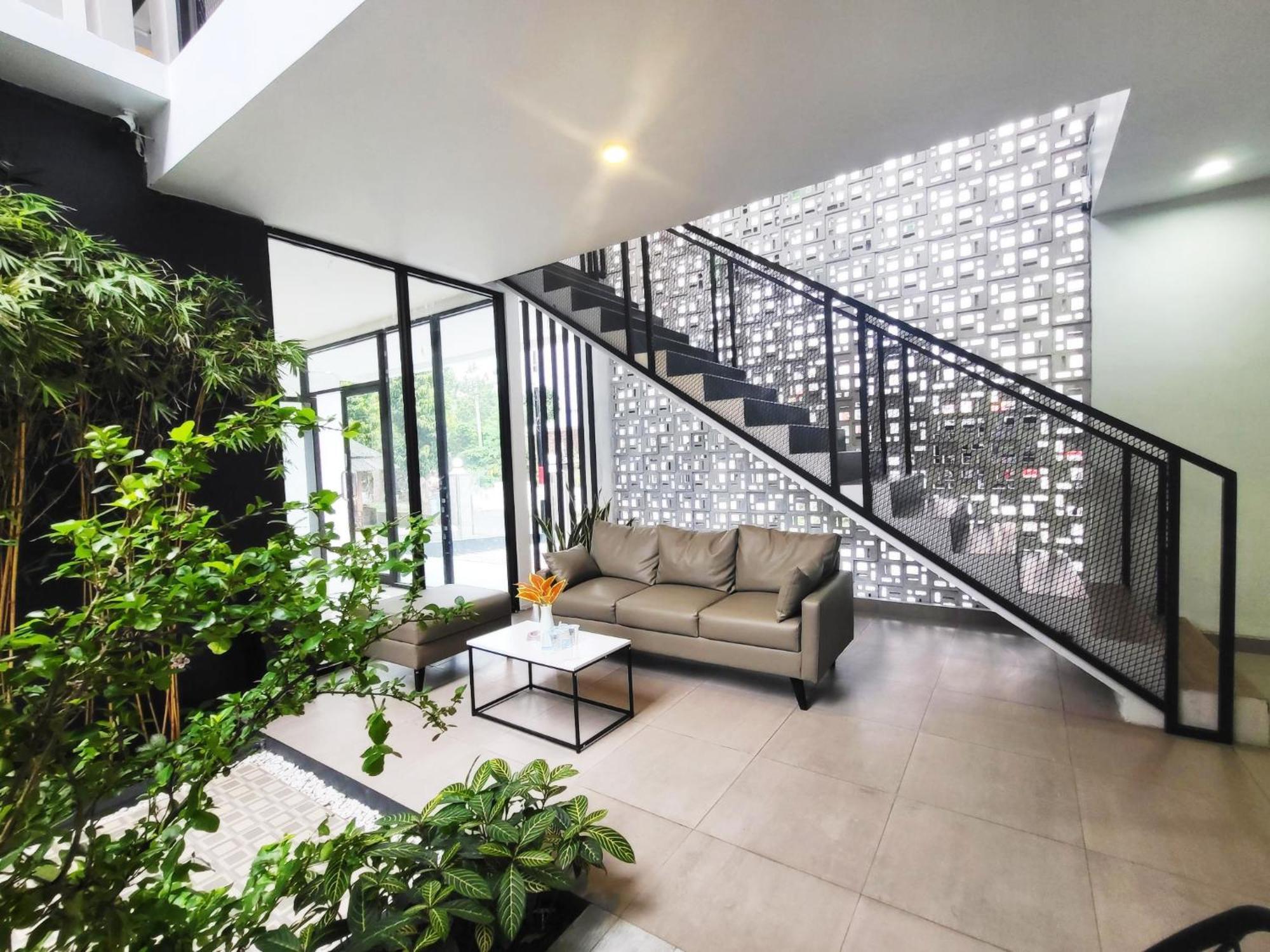 Cabin15 - Syariah Blitar Exterior photo