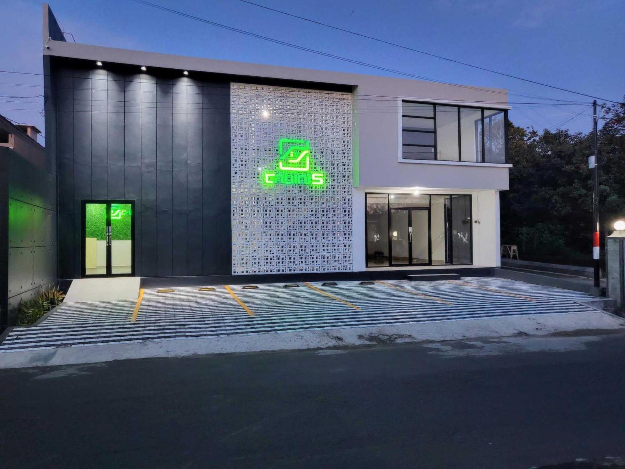 Cabin15 - Syariah Blitar Exterior photo