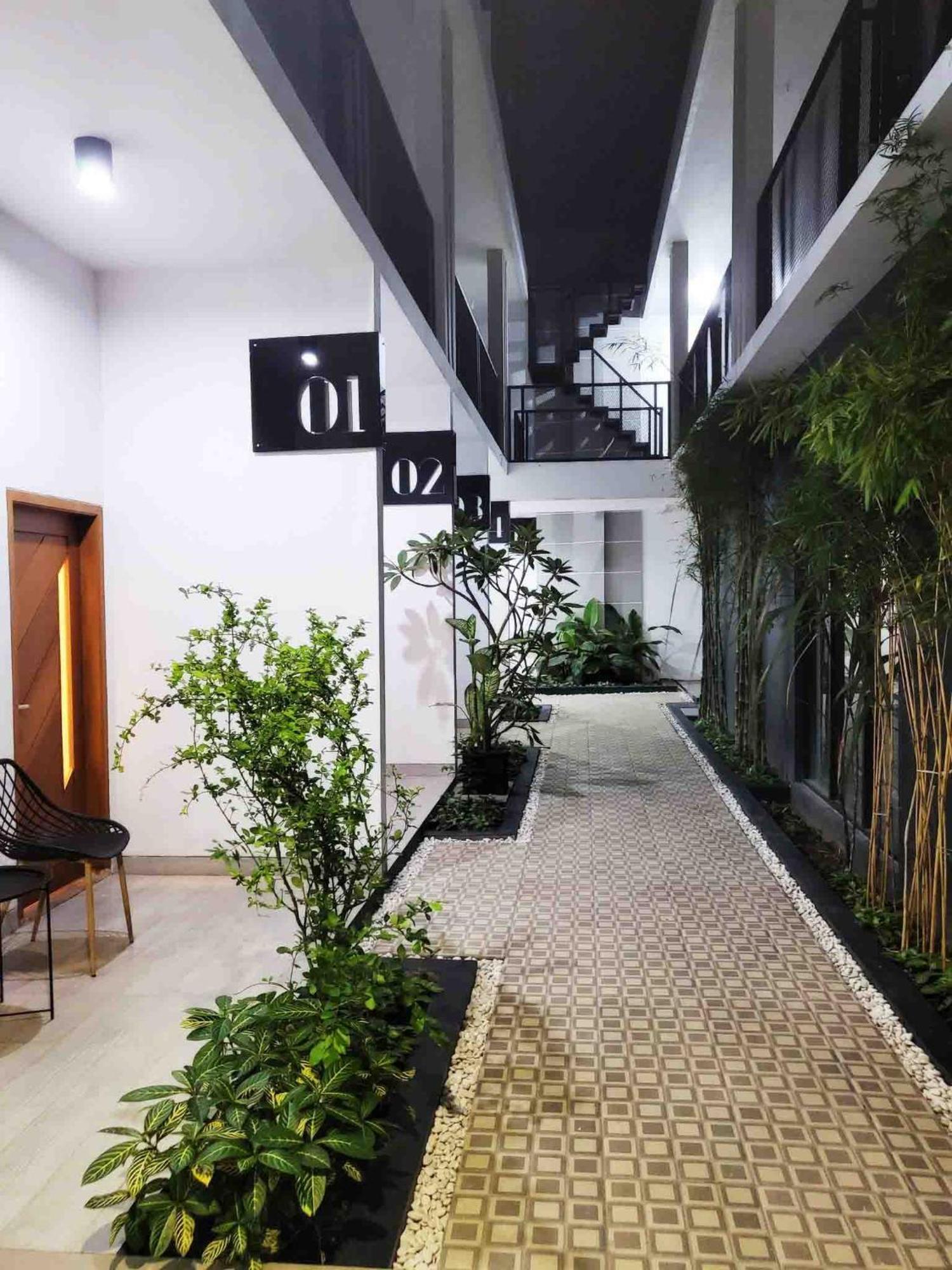 Cabin15 - Syariah Blitar Exterior photo